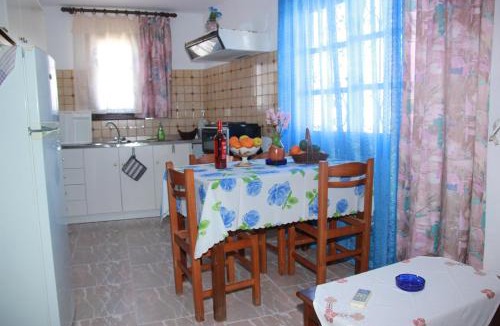 Gerani Apartment | Tasos Cottages