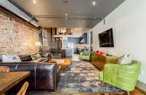 Arts District Apartment | Tasteful Loft