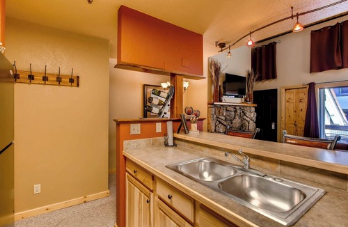 Mount Crested Butte Condo | Tastefully Decorated Emmons Condo-Exceptional Location by RedAwning