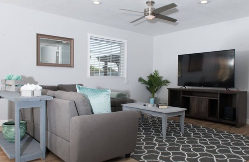 Cox Heights House | Tastefully Designed Vacation Home & Short-Term Rental in Old Town Scottsdale