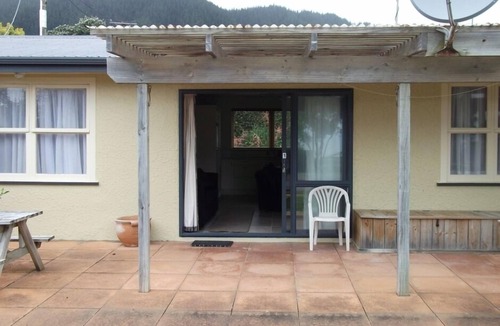 Tata Beach Condo | Tata Beach Unit Golden Bay 10 Peninsula Road Unit 1