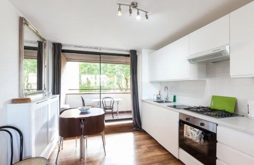 South Bank Apartment | Tate Modern River View