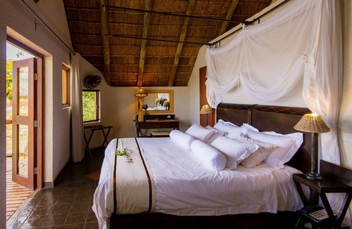 Madikwe Game Reserve Cabin | Tau Game Lodge