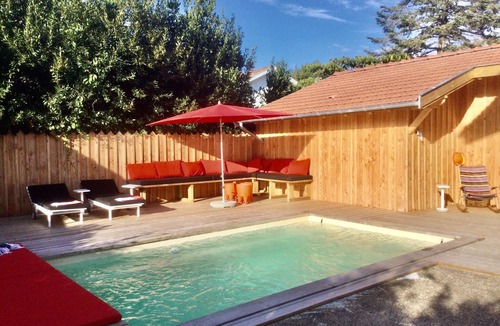 Taussat House | Taussat: Two steps from the beach, renovated Villa "Poupille" sleeps 9