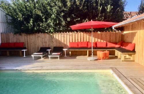 Taussat House | Taussat: Two steps from the beach, renovated Villa "Poupille" sleeps 9
