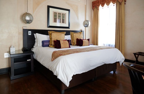 Centurion Hotel | Tayfin Royale Hotel & Restaurant