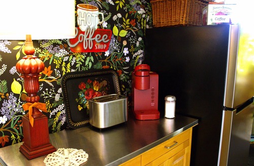 Fall River Apartment | Taylor's Pharmacy Guesthouse