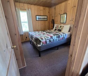 Phelps House | TB8 Thunder Bay Resort Cabin 8
