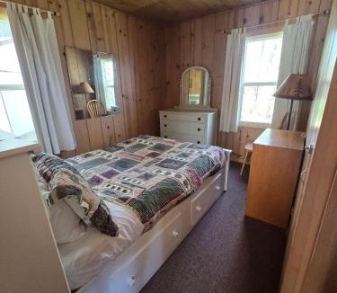 Phelps House | TB8 Thunder Bay Resort Cabin 8