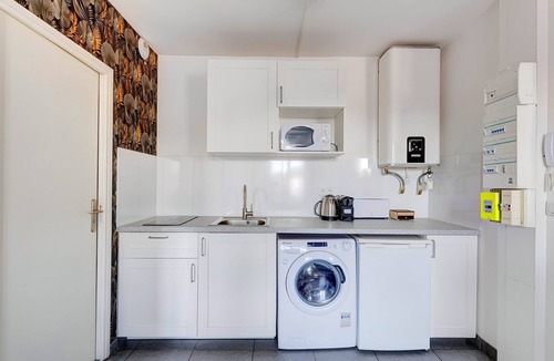 Bagnolet Apartment | TBS 140 - Elegantly decorated apartment