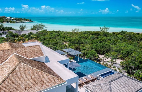Ocean Point House | TC Villas -Alizee Villa -Modern Family Retreat w/Pool and Private Beach Path