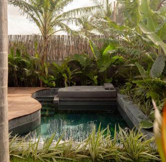 Guriu Village Bed & Breakfast | Teça Suites