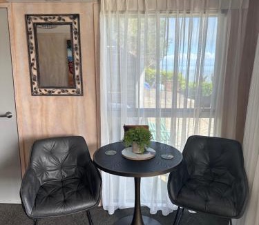 Tapu Bed & Breakfast | Te Mata Bay Seaviews