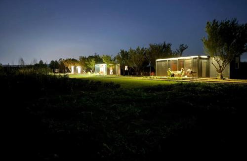 Rade House | Te Vreshti - Container Home