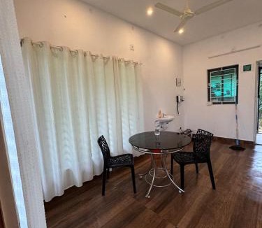 Todupulai House | Tea haven by Yathroam