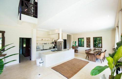 Bang Bao Bay Villa | Teak Hill Pool Villa-Rosewood