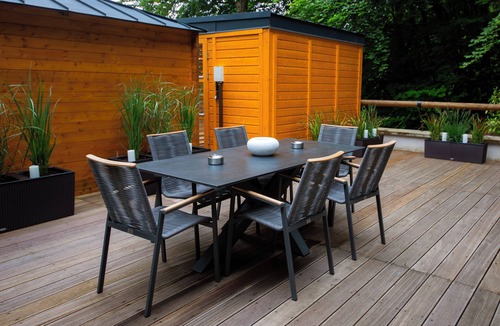 Hersdorf Apartment | Teak - Holiday apartment with a view, pet-friendly with wellness area
