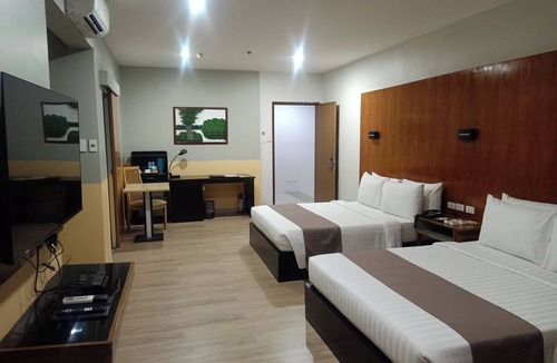 Santa Rosa Hotel | Technopark Hotel