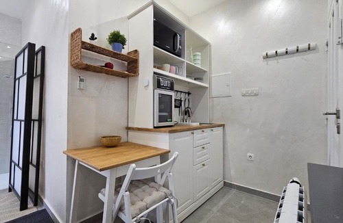 Ljubljana Apartment | Teeny tiny