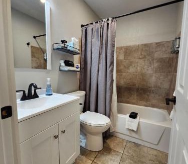 Roscommon Apartment | TeePee Room 17- Full Kitchen