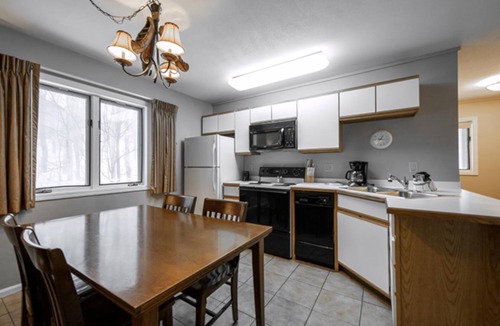 Cable Apartment | Telemark North Woods Retreat - 1br/1ba