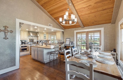 Temecula House | Temecula Wine Country Home on 5 Acre Vineyard