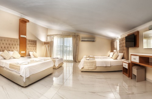 Altinkum Hotel | Temple Beach Hotel