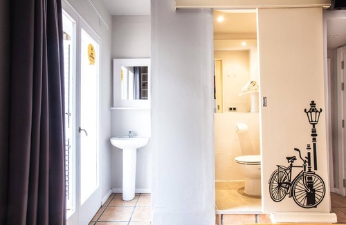 Ibiza City Centre Hostel | Ten Hostel
