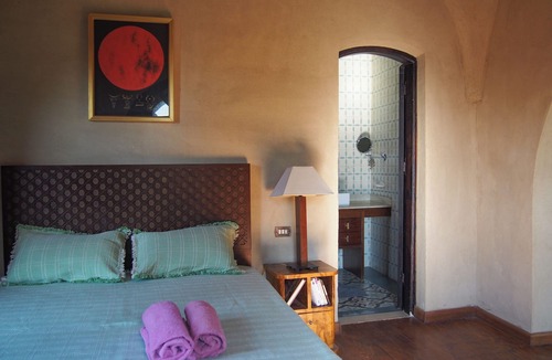 Luxor Bed & Breakfast | Ten minutes from the archaeological sites on the West Bank, ideal for families