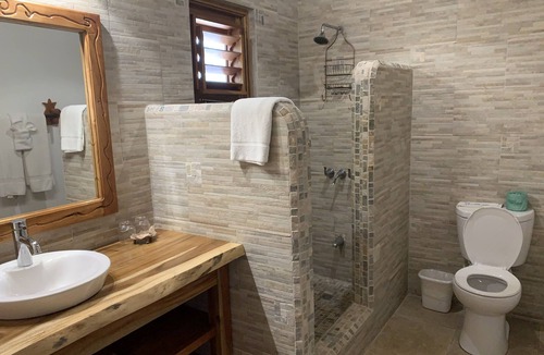 West End Hotel | Tensing Pen Hotel