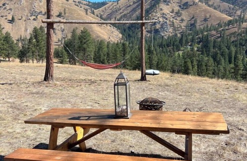 Conner RV Rental | Tent #2 at Oxen-Le-Fields Montana