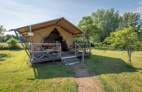 Saires Cottage | Tent Lodge Safari La Briande