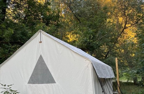 Camptown RV Rental | Tentrr Signature Site - River444 Eagle