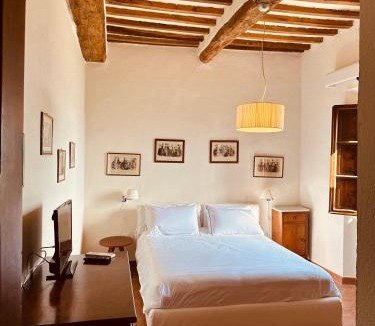 Montemassi House | Tenuta di Montemassi Fattoria