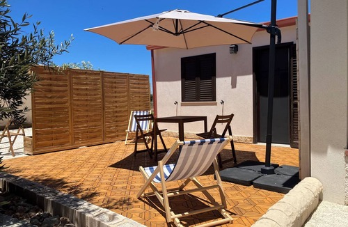 Portopalo di Capo Passero House | Tenuta Guardiani - Casa Biancolilla - Just a short walk from Isola delle Correnti