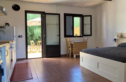 Portopalo di Capo Passero House | Tenuta Guardiani - Casa Biancolilla - Just a short walk from Isola delle Correnti