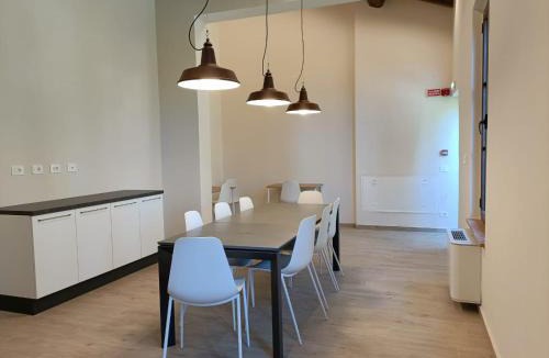 Monteroni d'Arbia Hostel | Tenuta Suvignano Ostello