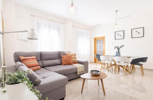 San Lorenzo Apartment | Teodosio Apartment FREE PARKING & CENTRAL AC