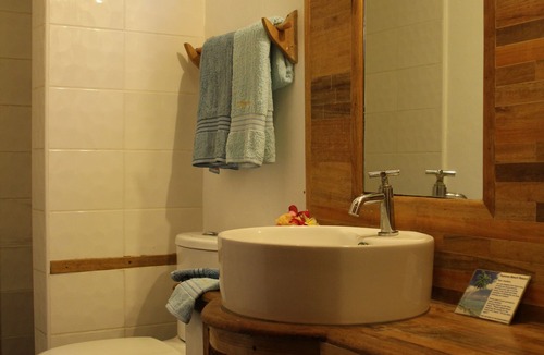 Logon Resort | Tepanee Beach Resort