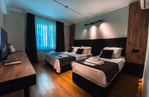 Eski Lara Hotel | Tepe Hotel