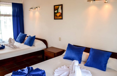 Quesada Hotel | Termales del Bosque & Hot Springs
