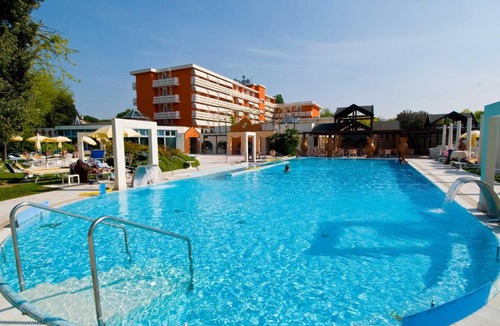 Monteortone Hotel | Termeterna Longevity Spring Resort