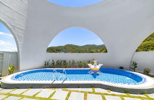 Tho Quang Beach Villa | Terra Calm Mountain View Villa - Son Tra Da Nang