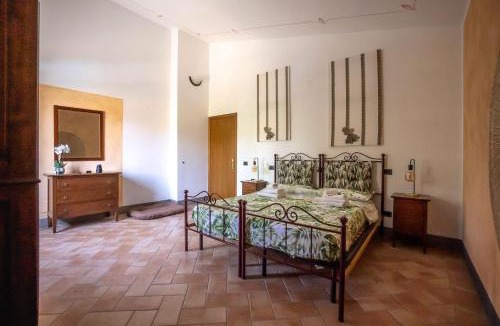 Volterra Villa | Terra di Mezzo