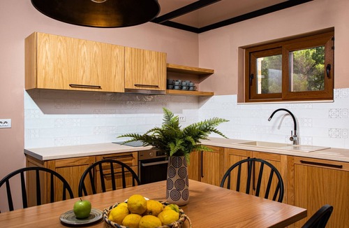 Agia Marina House | Terra Lucis Berg-Residenzen - Mare Villa by Interhome