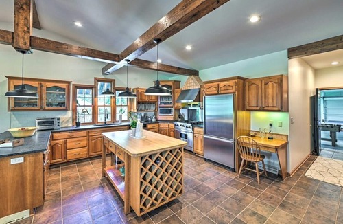Central Bridge House | Terrace Mountain Orchard House