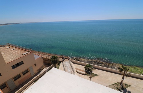 Pozzallo Apartment | Terrace of the Sirens - Penthouse Apartment Facing the Sea in Pozzallo