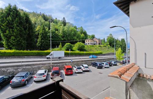 Clusone Apartment | Terrazza Su Crosio a Clusone in centro!