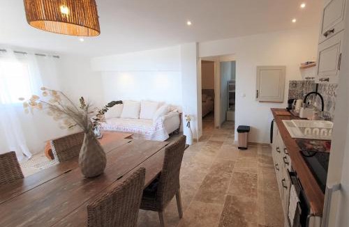 Ceyreste House | Terres du Baguier