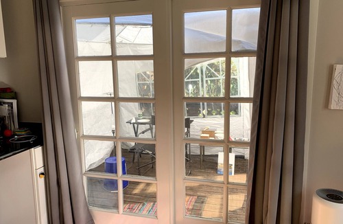 Downtown Berkeley Apartment | Terrific 1-bedroom private apartment in Berkeley, super sunny and close to all